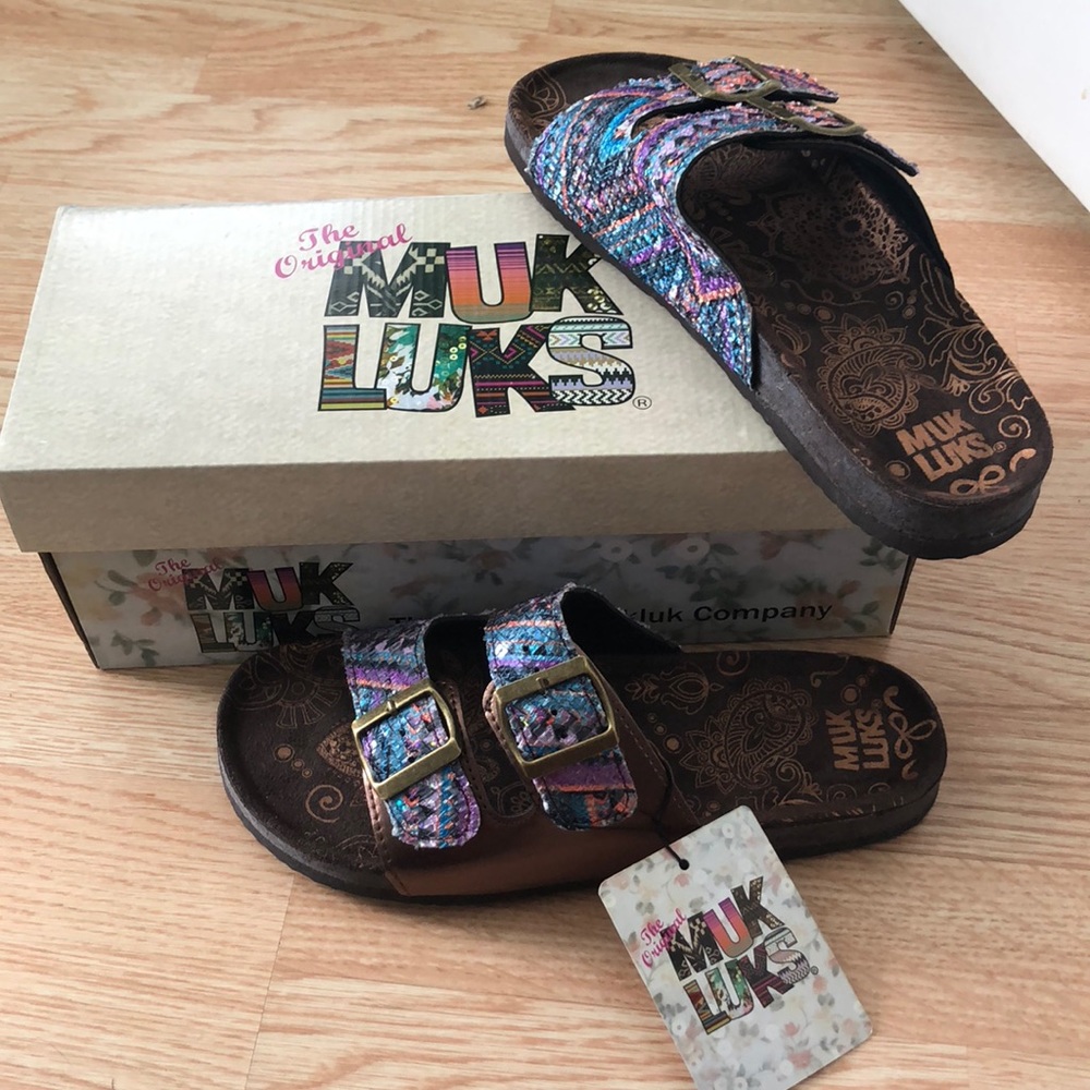 Brand new with tag Muk Luk sequins sandals
